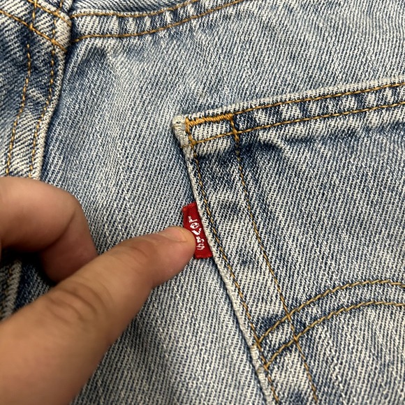 Levis Jeans Mens 33x34 Blue Denim 550 Relaxed Fit Light Wash American Work Wear - Picture 10 of 15